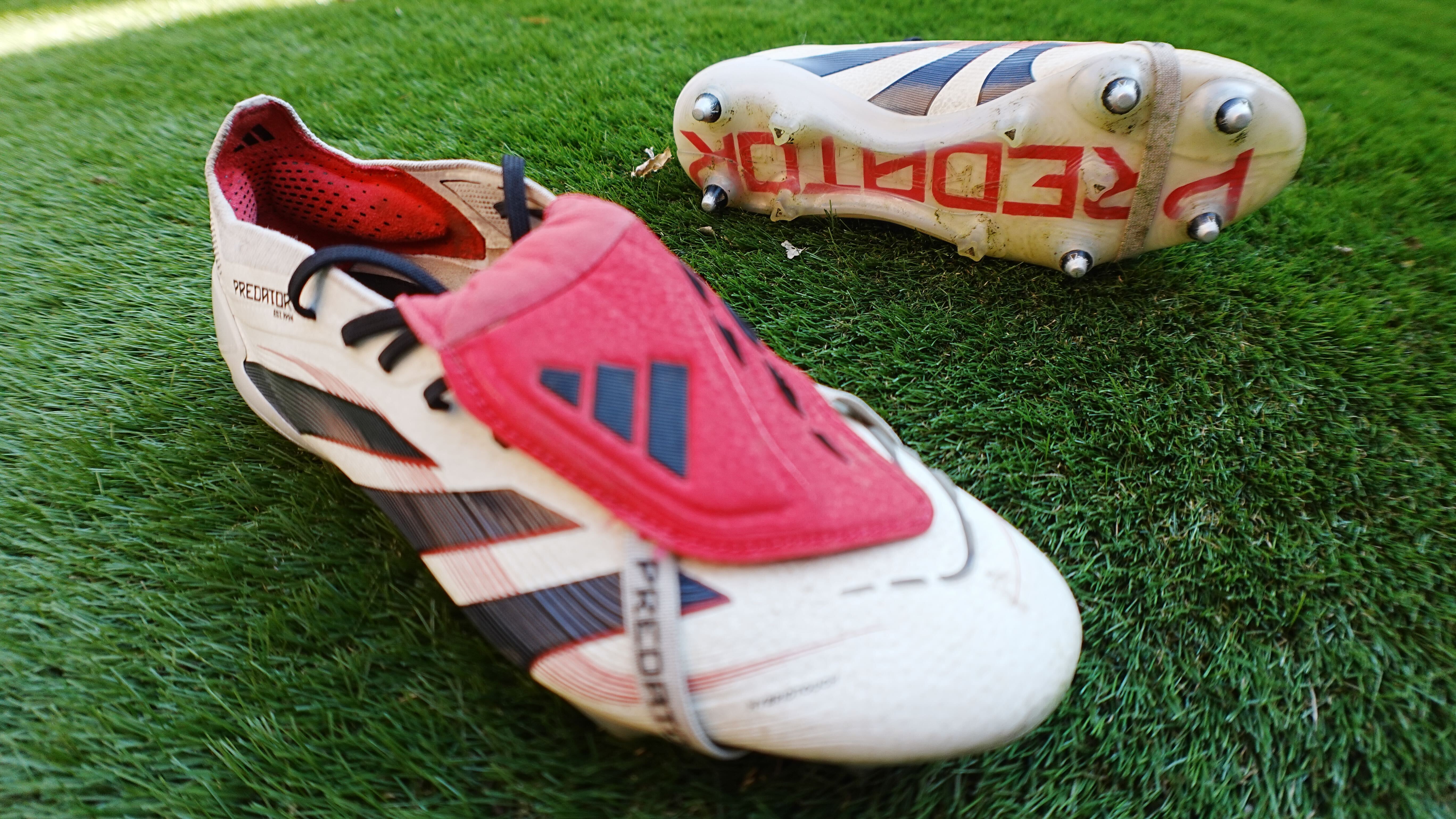 Mizuno Morelia Neo Beta IV / Adidas Predator / Adidas F50 Elite