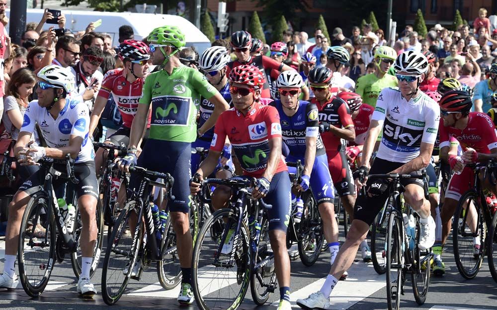Nairo Quintana waits for the start