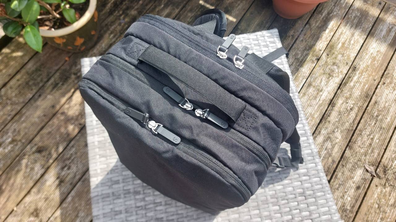 Stolt Alpha Commuter Backpack
