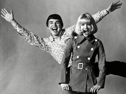 HERE WE GO ROUND THE MULBERRY BUSH, Barry Evans, Judy Geeson, 1967