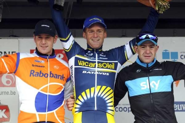 Elite men's podium: Rick Flens (Rabobank), Bobbie Traksel (Vacansoleil), Ian Stannard (Team Sky)