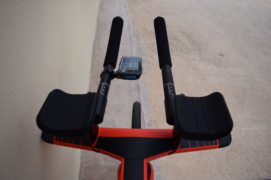 SRAM eTap Blips sit at the end of the handlebar extensions