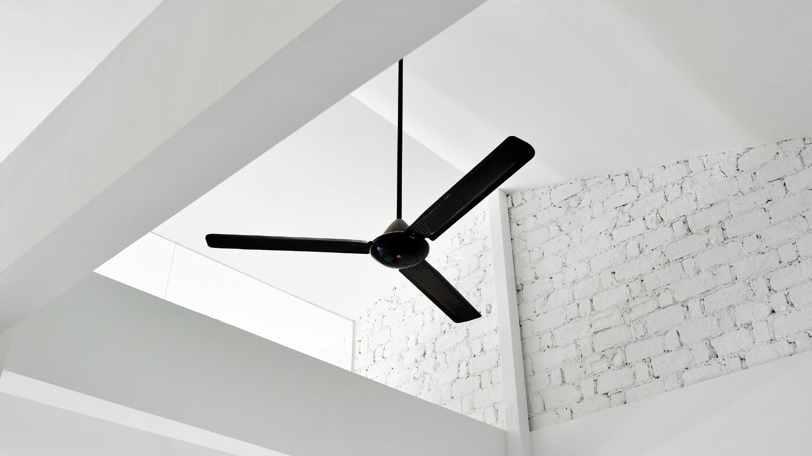 How to fix a wobbly ceiling fan A stepbystep guide