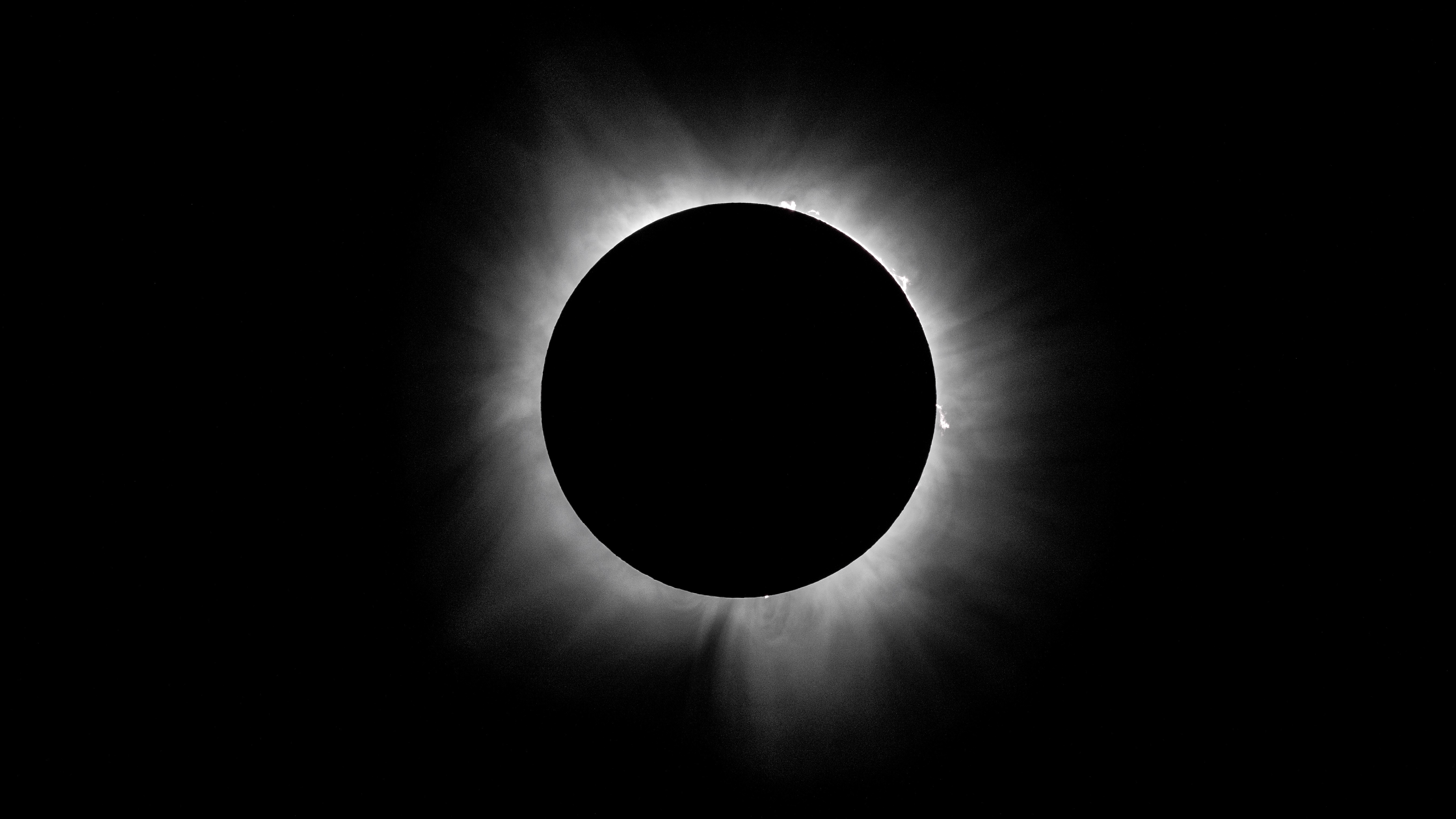 When a total solar eclipse darkens the sky on Aug. 12, these citizen scientists will be watching When a total solar eclipse darkens the sky on Aug. 12, these citizen scientists will be watching