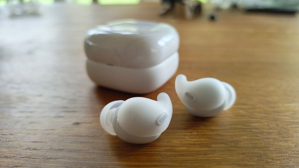Sony LinkBuds Fit in-ear headphones