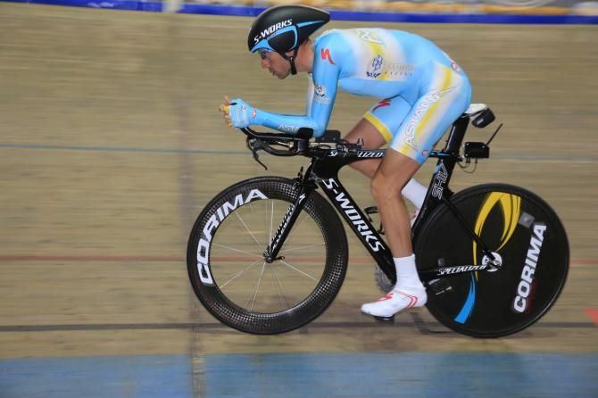Vincenzo Nibali (Astana) at speed