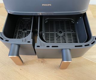 Philips 3000 Series Dual Basket drawers open