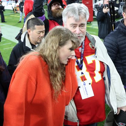 Taylor Swift and Ed Kelce