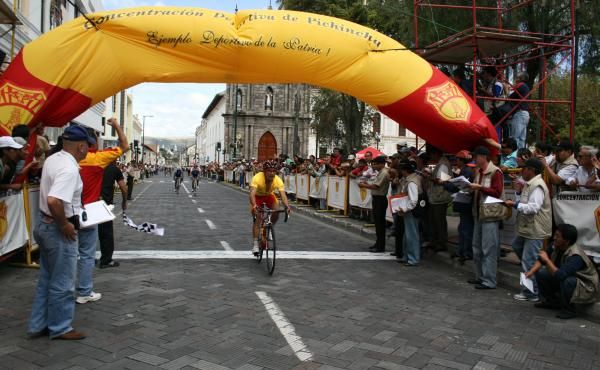 Byron Guama takes another stage win.