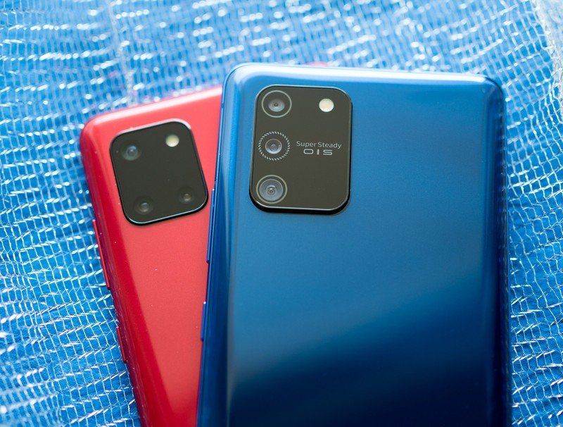 Samsung Galaxy S10 Lite vs. Galaxy Note 10 Lite