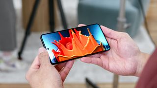 Samsung Galaxy S25 Edge hands-on review.