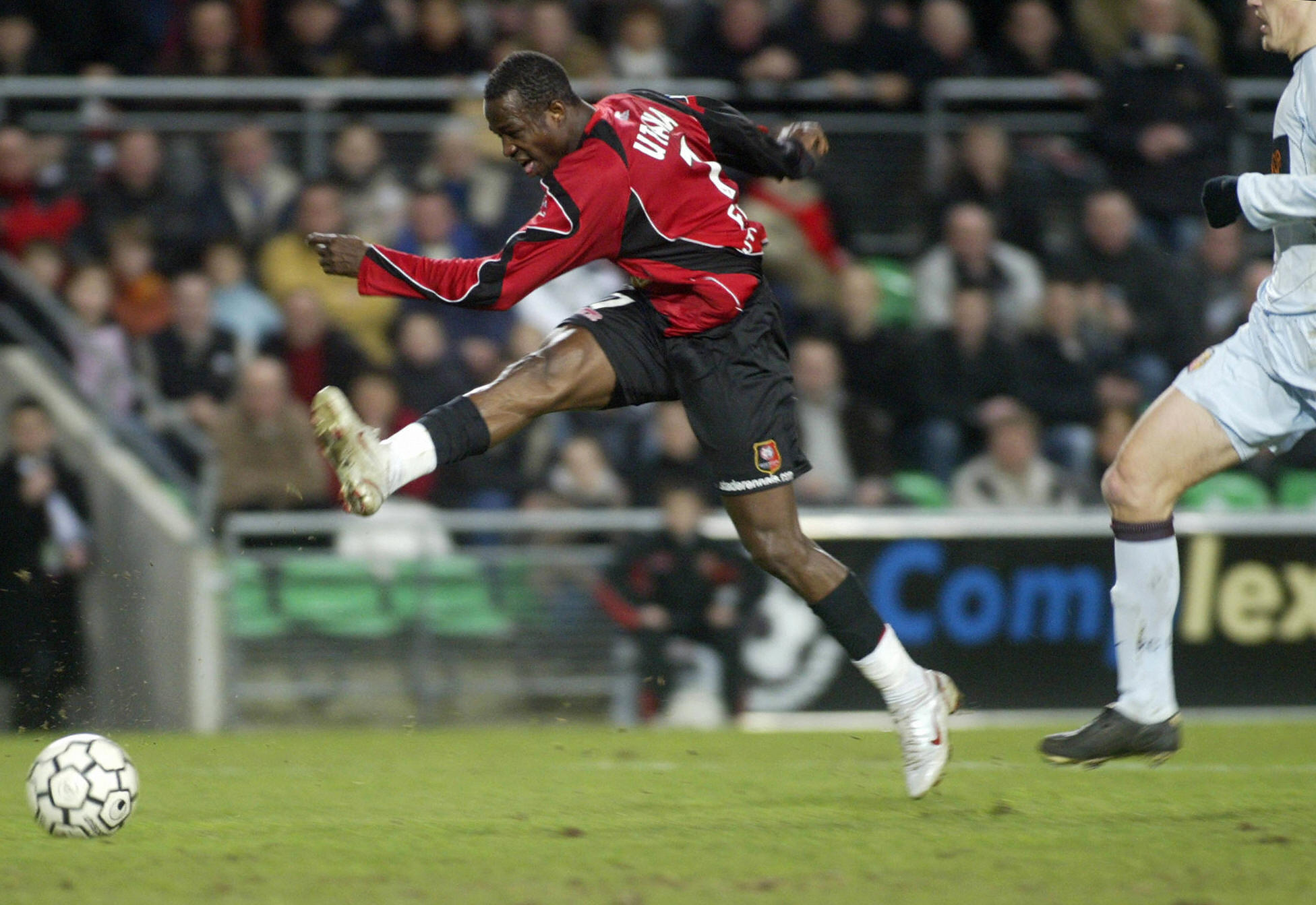 John Utaka scores for Rennes against Lens in February 2006.