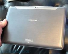 Samsung Galaxy Tab 10.1 metallic gray