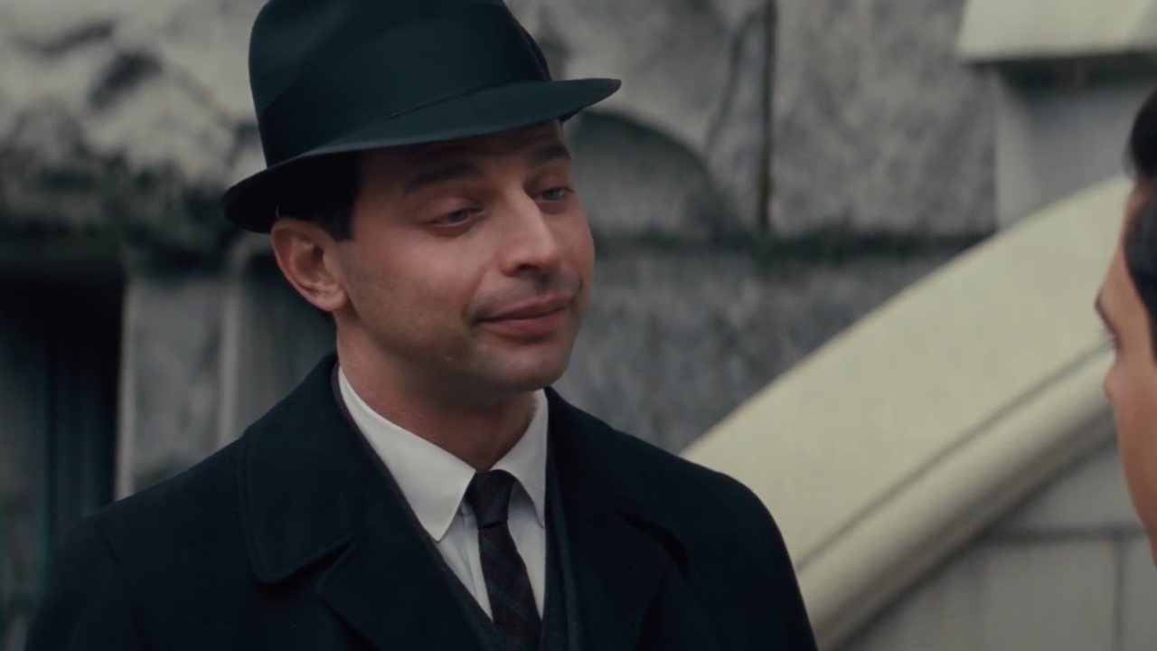 Nick Kroll in Loving