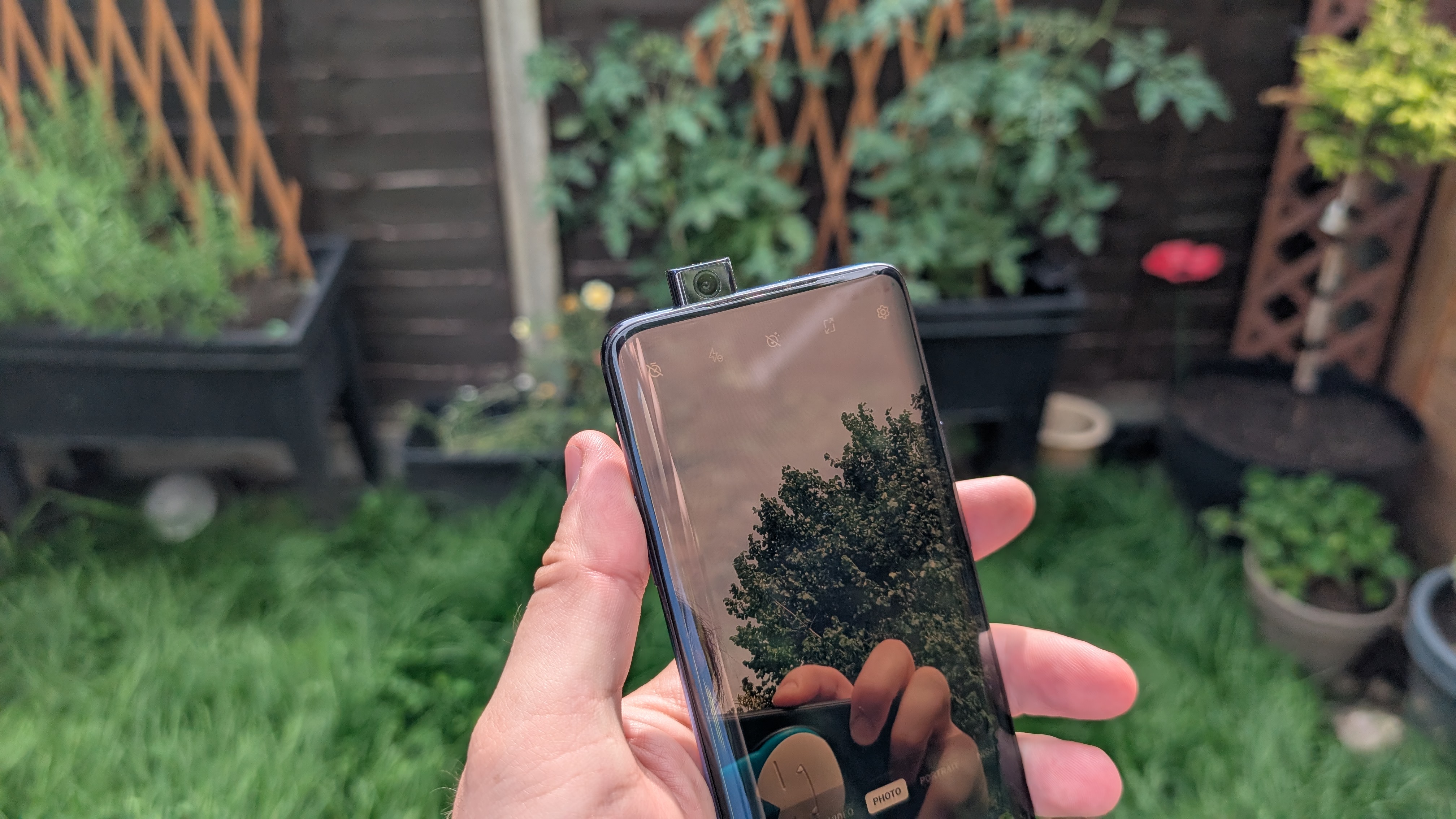oneplus 7 pro pop-up camera
