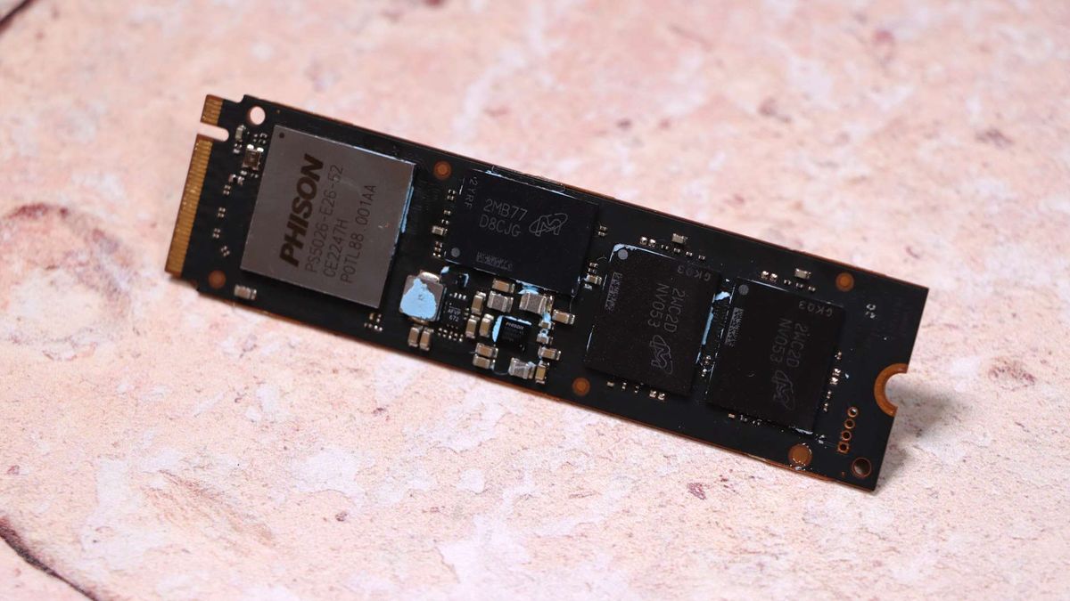 Crucial T700 SSD