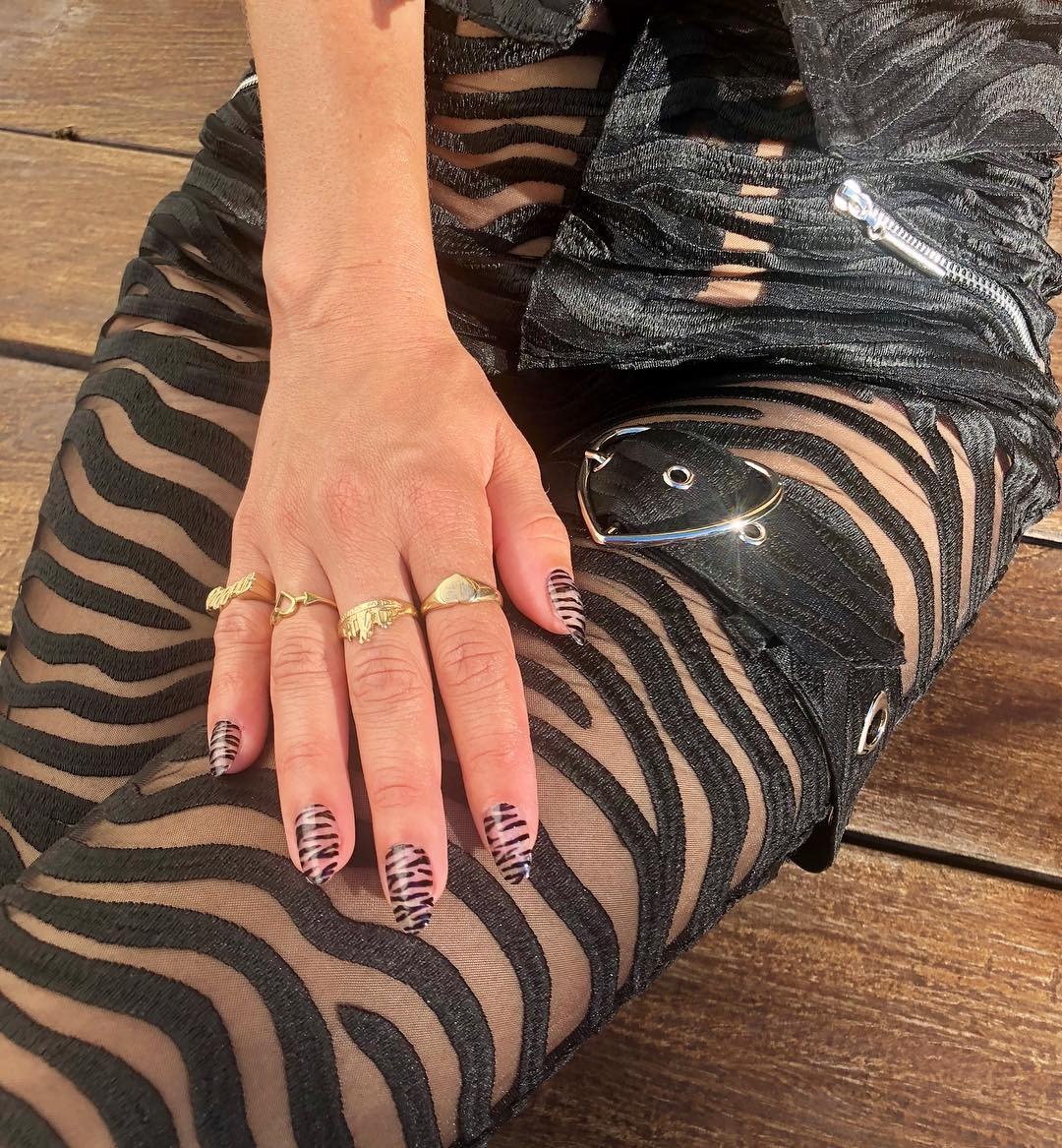 An image of zebra nails.