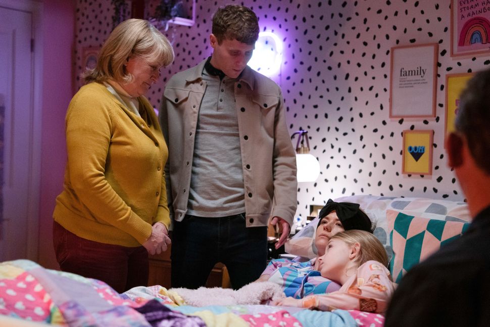 EastEnders favourite VANISHES as Lola tragically dies | What to Watch