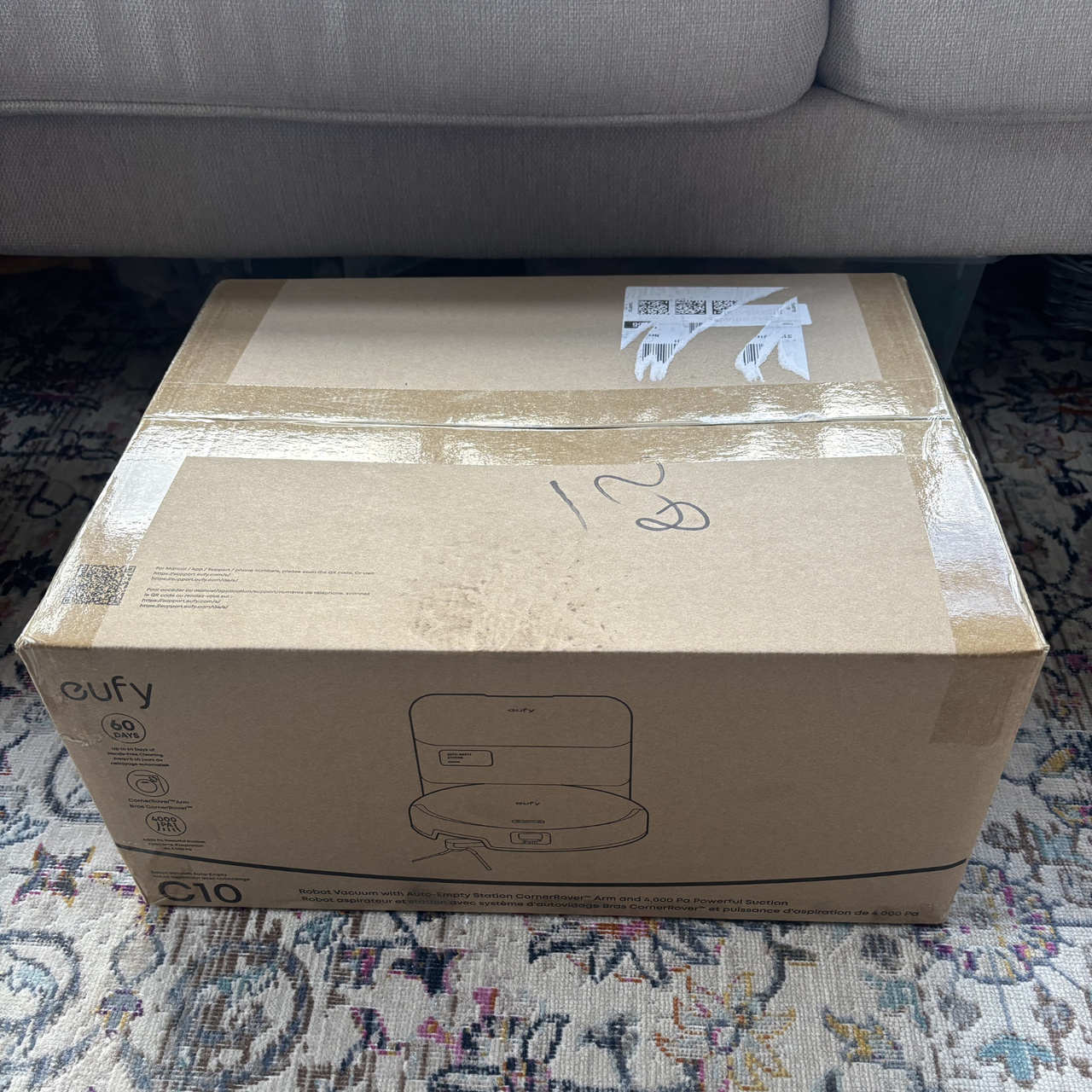 eufy Robot Vacuum C10 White with Self Empty Station unboxing