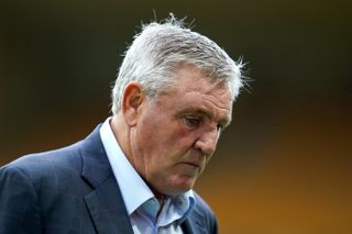 Newcastle boss Steve Bruce looks disappointed