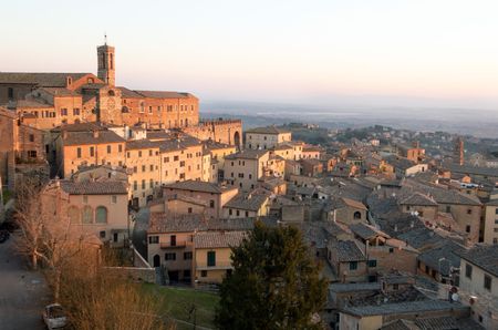 Montepulciano-at-sunrise