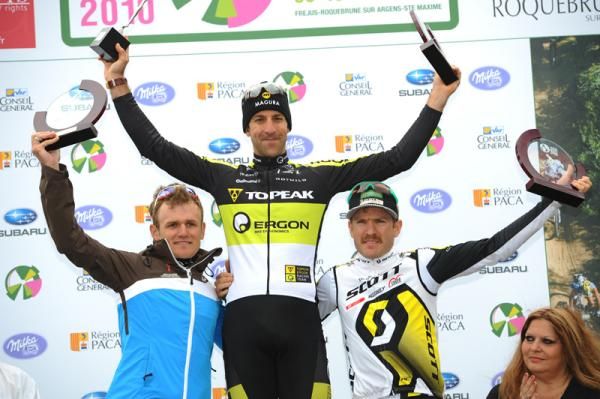 Alban Lakata (Topeak Ergon) on the podium.