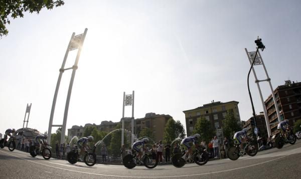 Liquigas-Cannondale head through the streets of Turin
