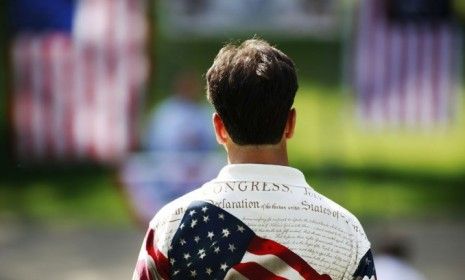 A man shows his patriotism at a Tea Party meeting in Illinois