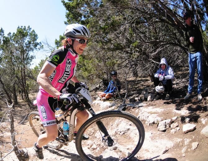 Nina Baum (NoTubes) laughing as she puts a foot down