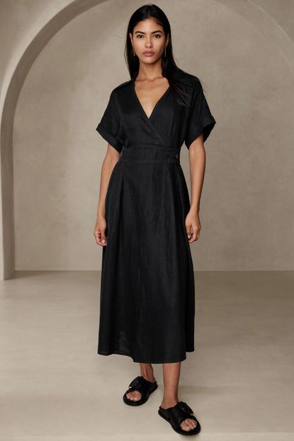 The 11 Best Linen Dresses in 2024, According to Fashion Editors | Marie ...