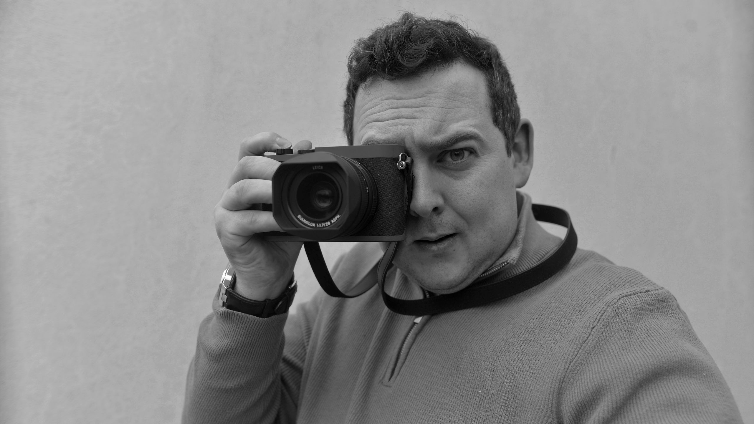 Monochrome Photography Enhances Detail and Timelessness