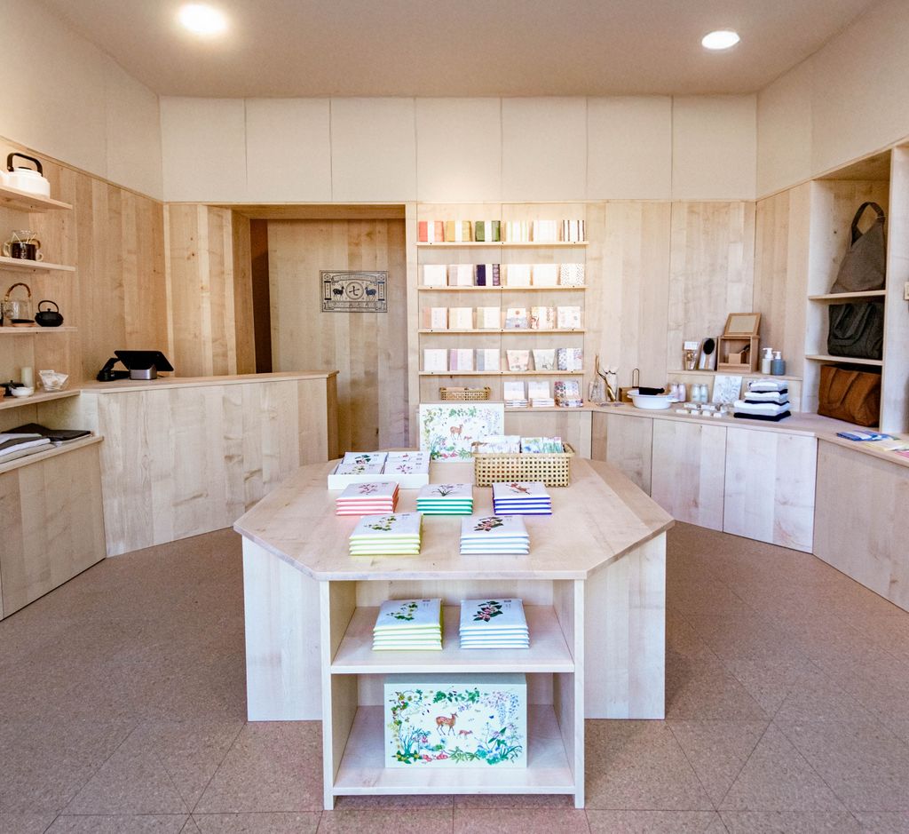 house with pool, terrace and palm trees