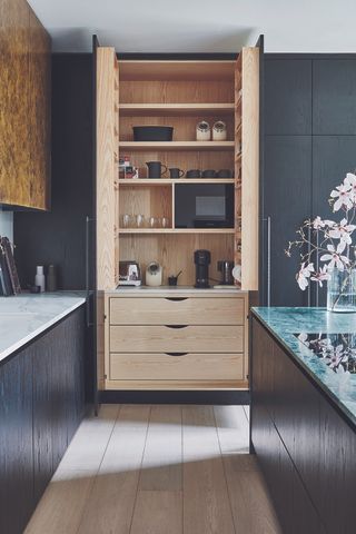 How to fit an island into a small kitchen with an oak kitchen pantry