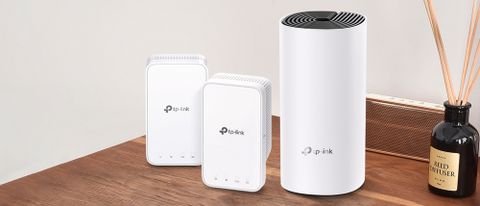 TP-Link Deco M3 on table