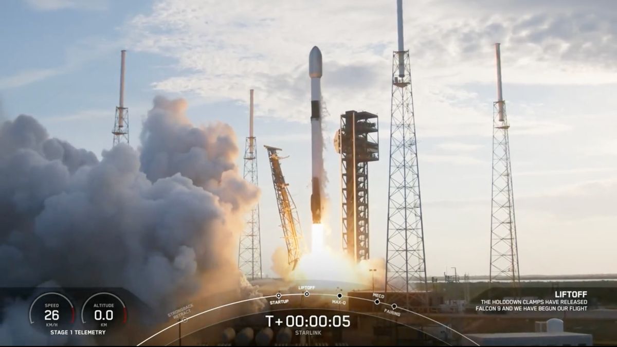 „SpaceX“ paleidžia „Starlink“ palydovus per 40-ąją bendrovės misiją 2024 m