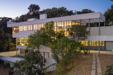 Lovell Health House by Richard Neutra