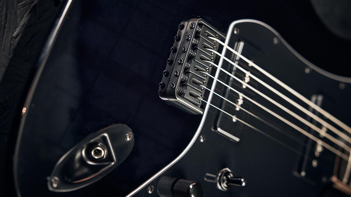 Harley Benton JA-Baritone