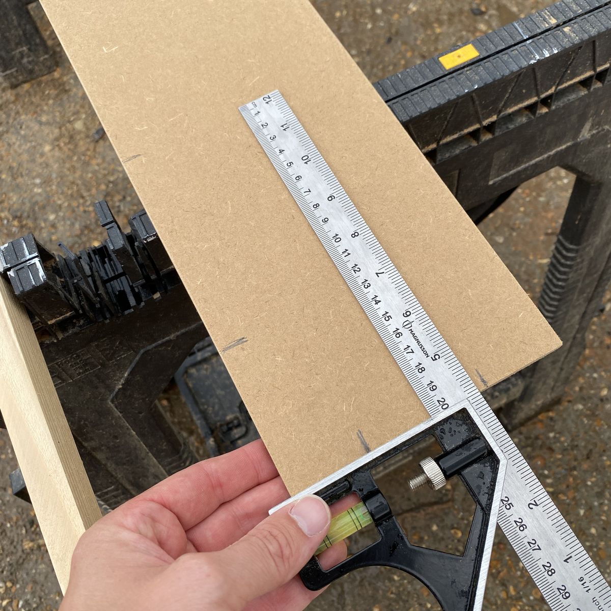 Cutting a plug hole in wall panelling