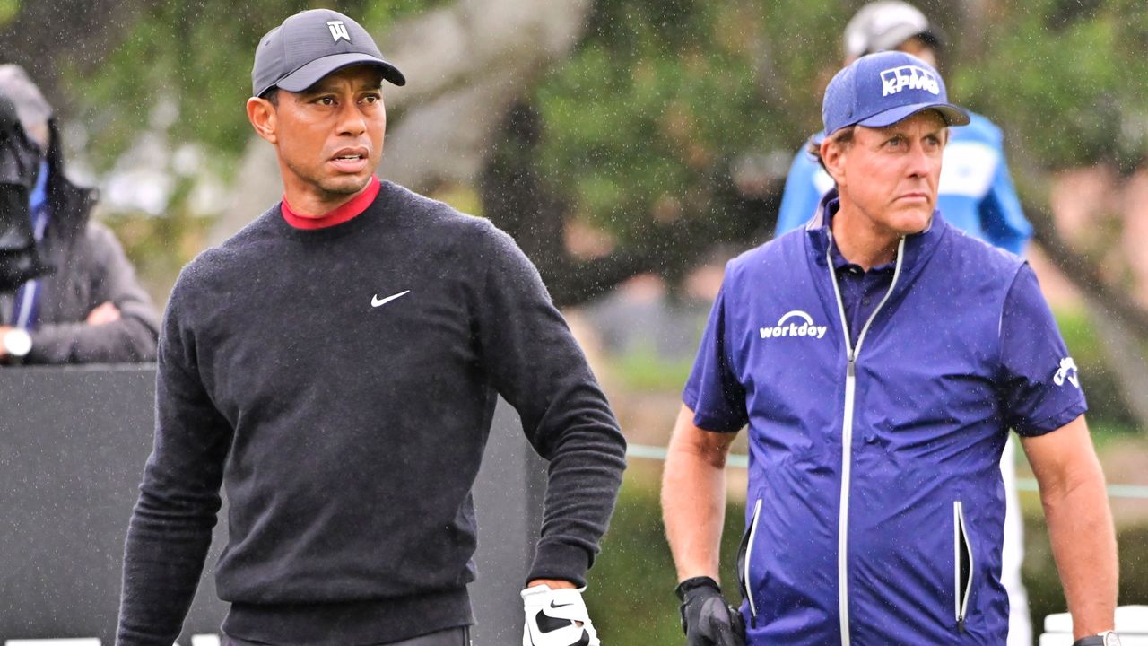 Tiger Woods and Phil Mickelson