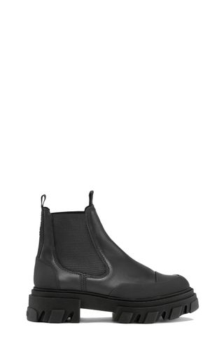 Black Stitch Cleated Low Chelsea Boots