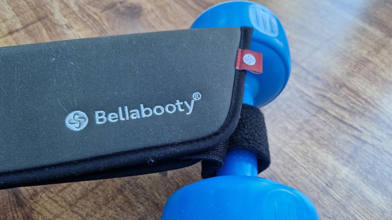 Closeup of Bellabooty band attached to a dumbbell