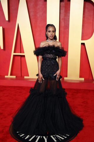 Kerry Washington on the red carpet at the Vanity Fair 2024 Oscar Party