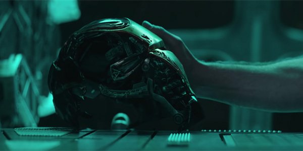 Avengers 4 Robert Downey Jr. as Tony Stark Touching his Iron Man helmet in Endgame