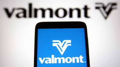 Valmont Industries 