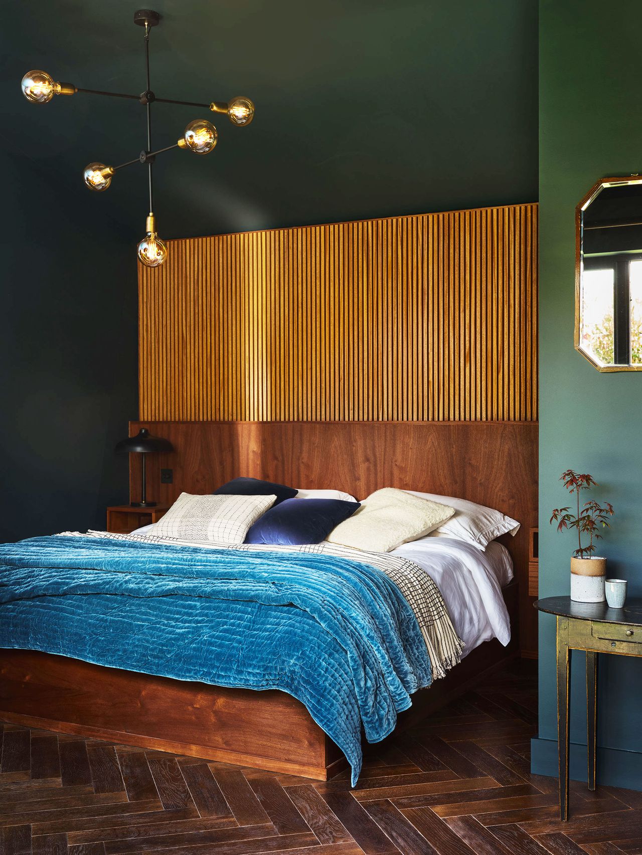 Redesigned 1950s home showcases smart tiles and Scandi style Redesigned 1950s home showcases smart tiles and Scandi style