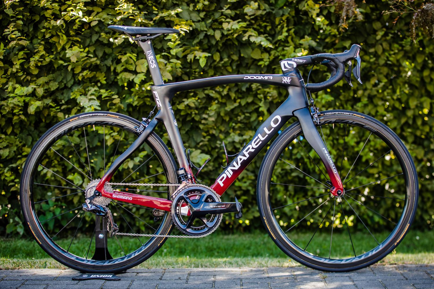 Pro bike: Geraint Thomas's Pinarello Dogma F12 | Cycling Weekly