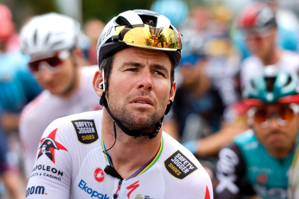 Man found guilty of knifepoint robbery of Mark Cavendish at family home ...