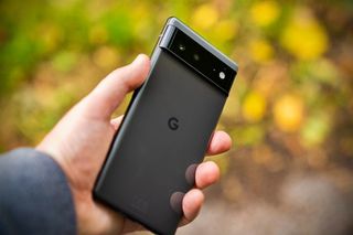 Google Pixel 6 in-hand