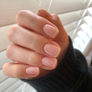 @iramshelton vanilla French manicure