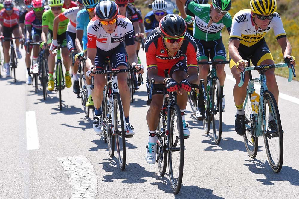 Darwin Atapuma (BMC) leads the break of the day